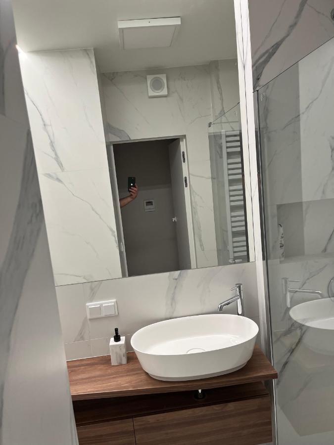Warsaw Home Suites Esterno foto
