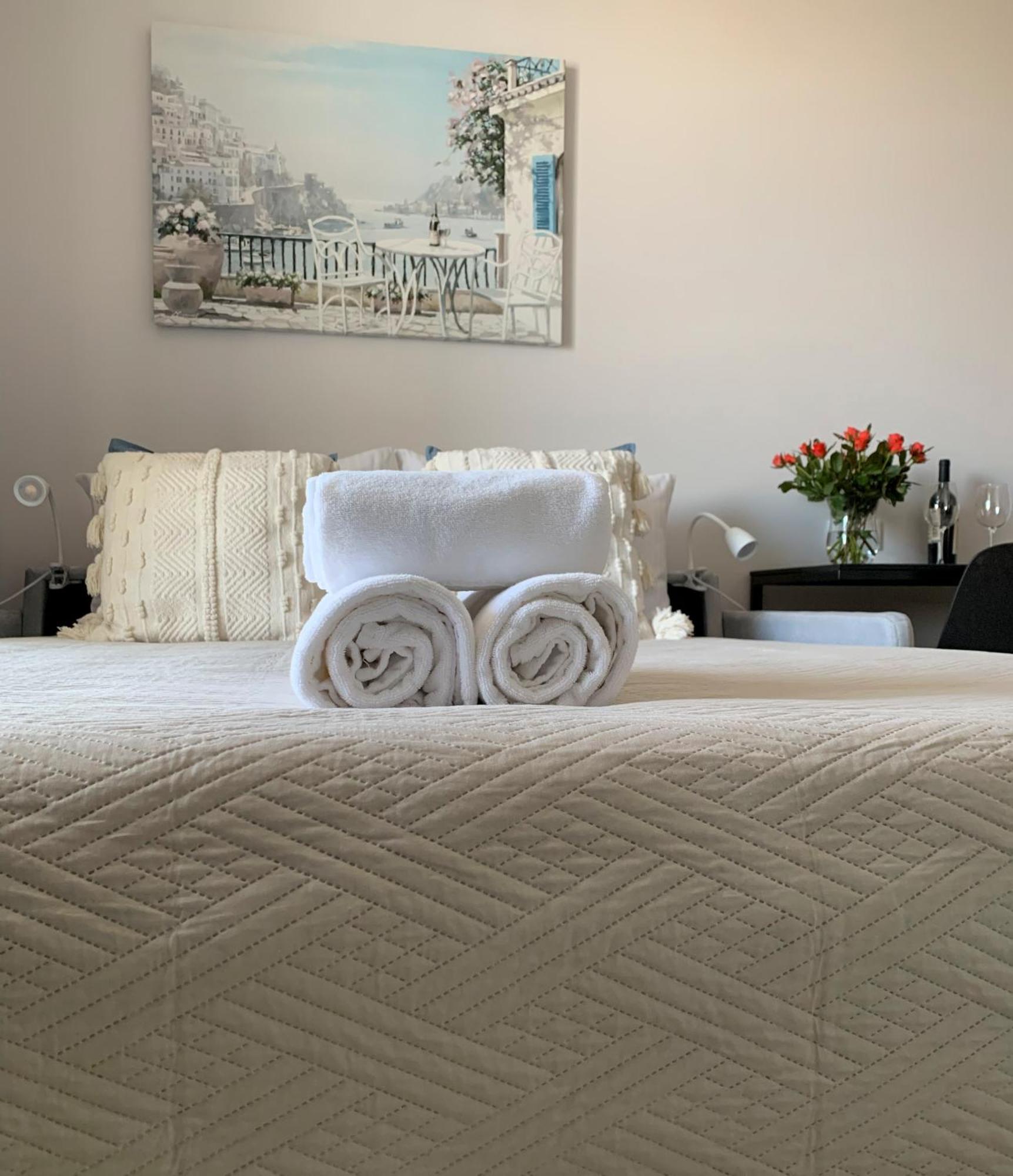 Warsaw Home Suites Esterno foto